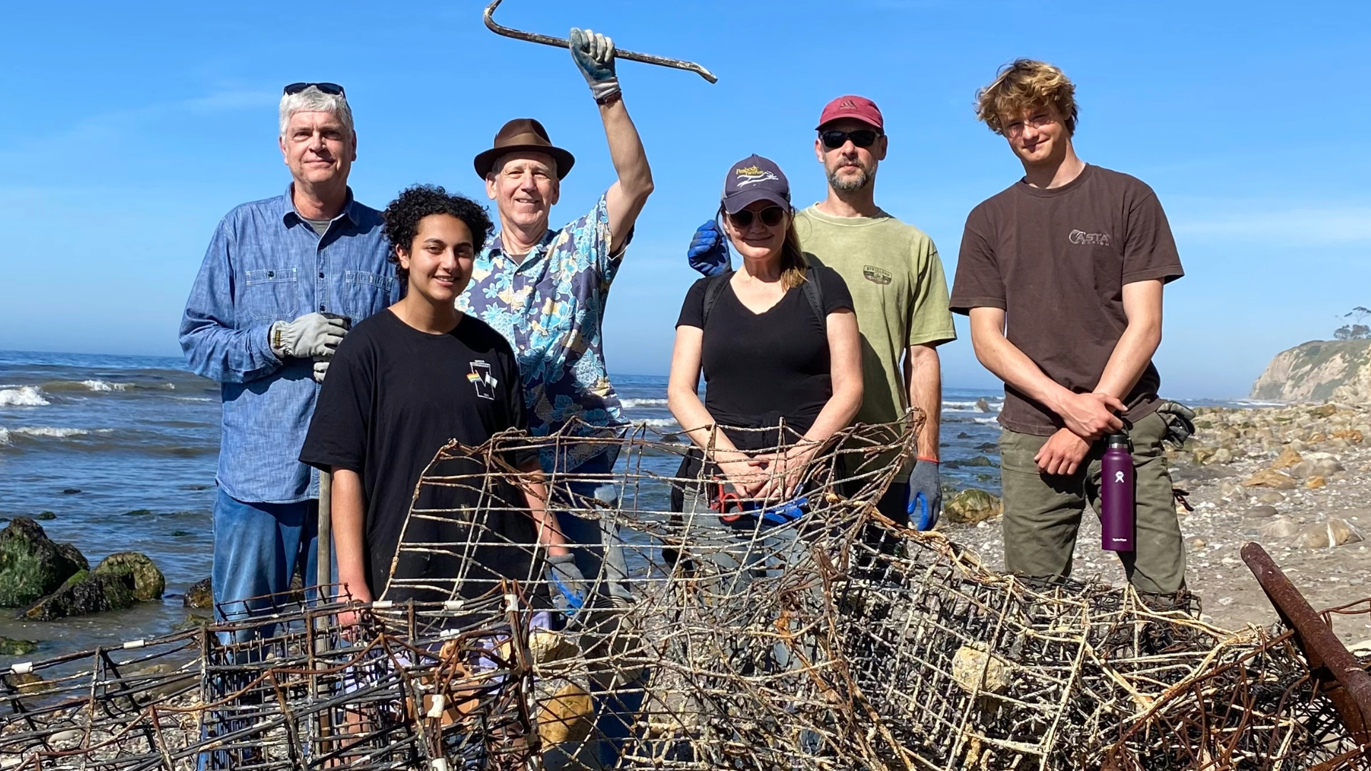 Volunteers at Santa Barbara Channelkeeper lobster trap clean up