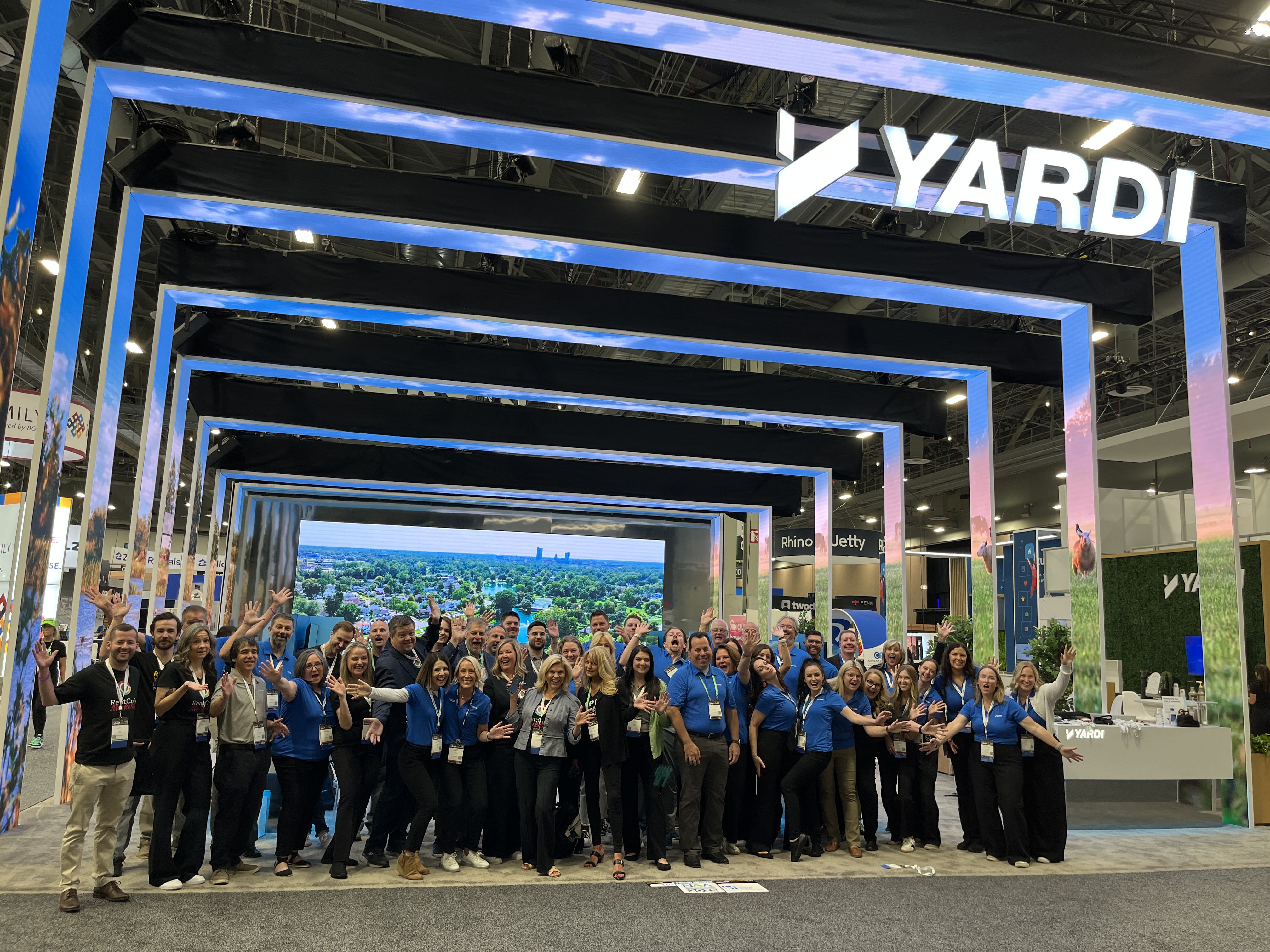 Yardi staff group shot at NAA Apartmentalize 2025