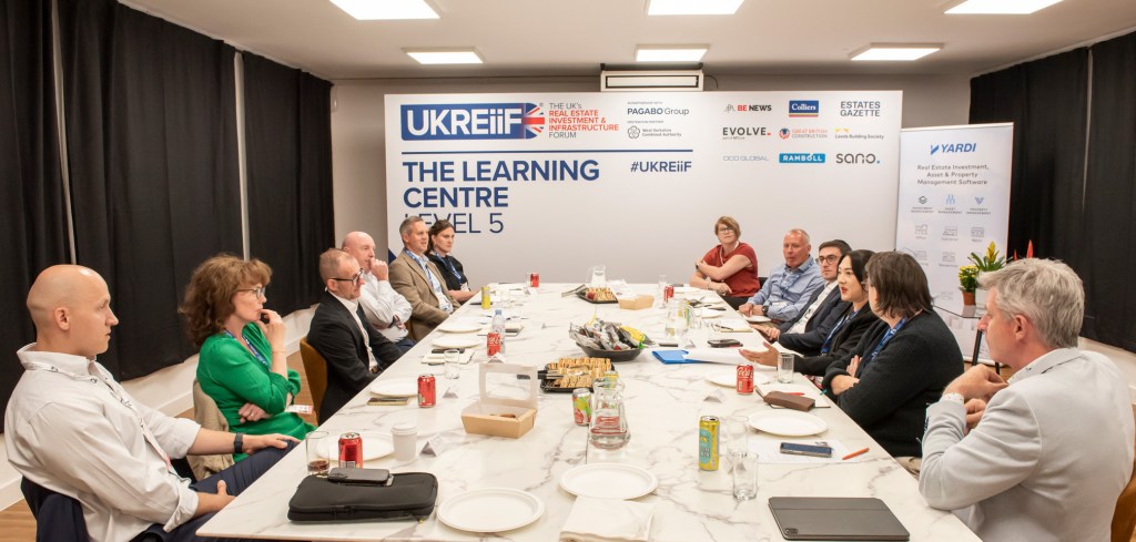 How Property Managers Can Leverage Tech Better