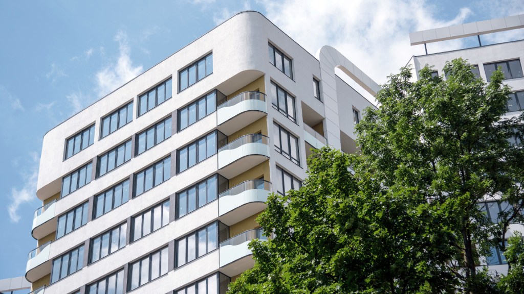 Exterior view of modern multifamily building