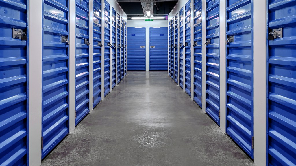 Self storage facility, indoor