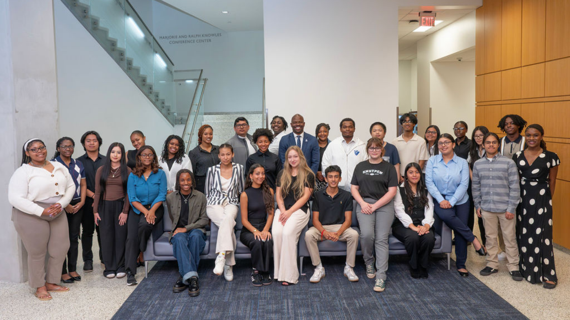 Group shot of Yardi scholars
