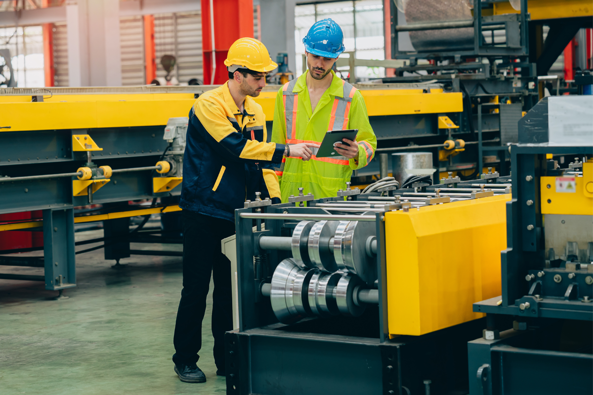 Maximising NOI in GCC Industrial & Logistics: Smart Tech Investments That Pay