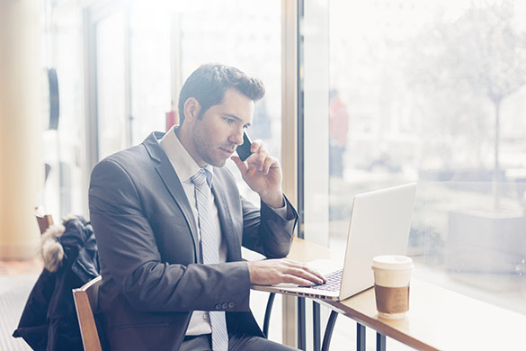 img-remotework-001-left